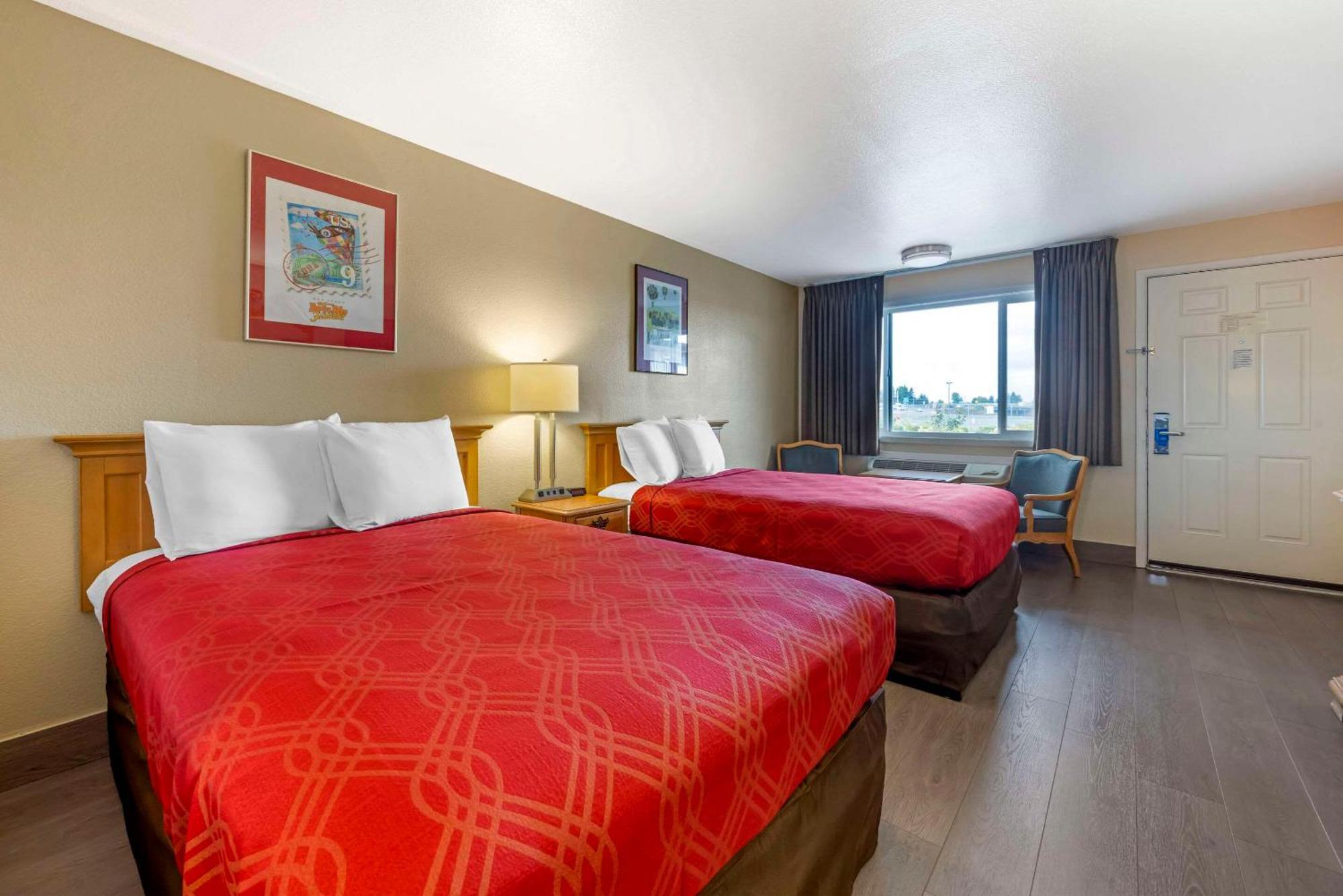 Rodeway Inn Albany Bagian luar foto