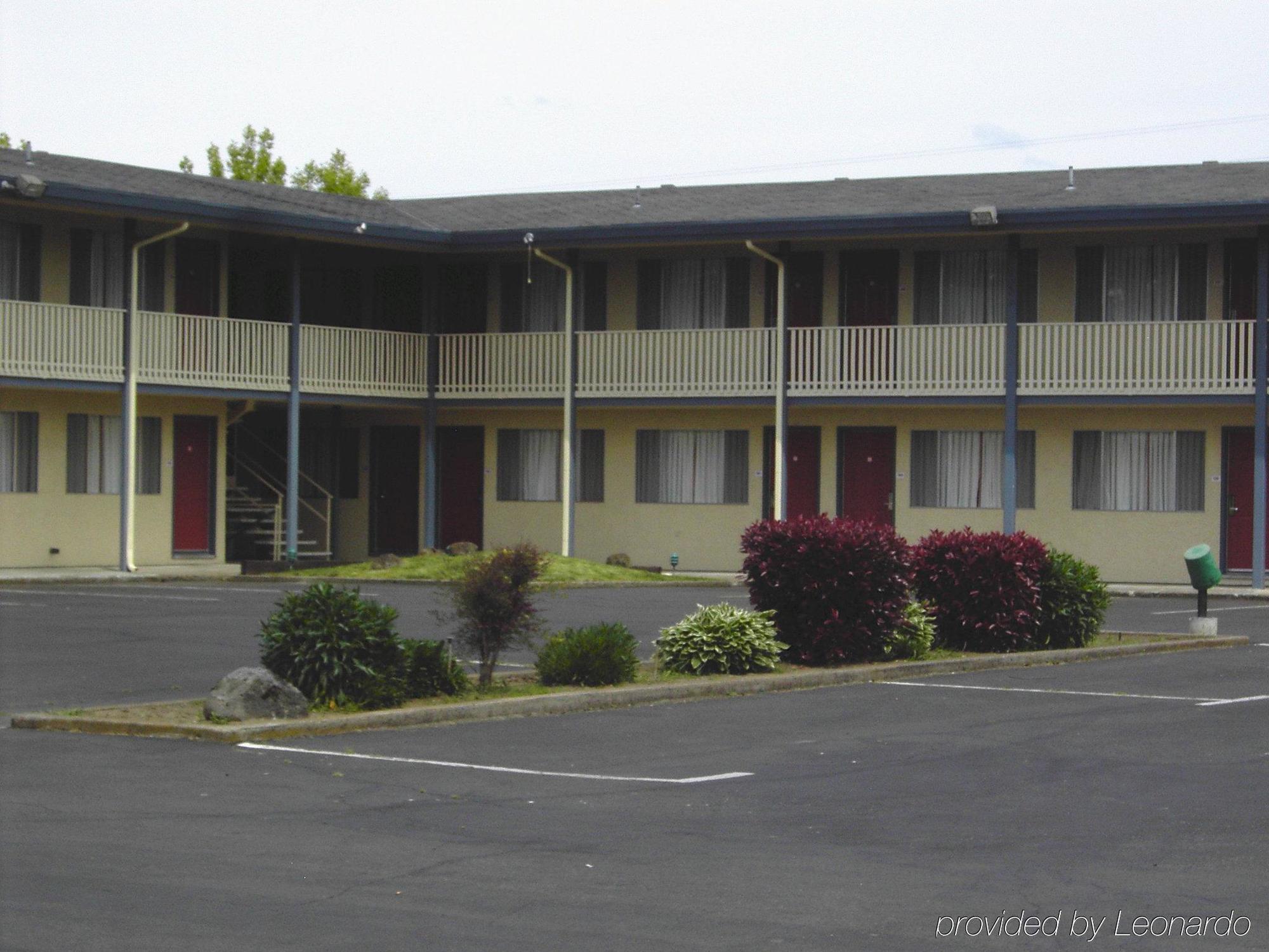 Rodeway Inn Albany Bagian luar foto