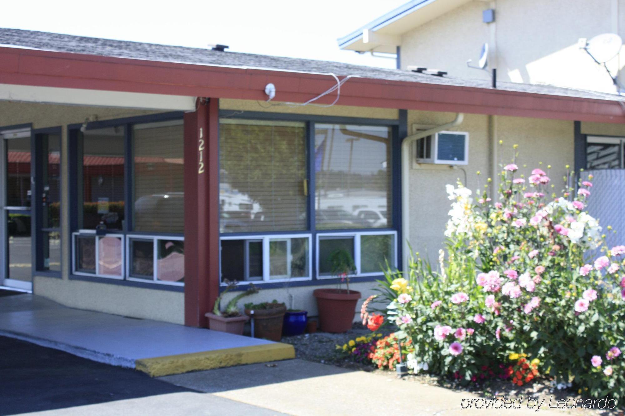 Rodeway Inn Albany Bagian luar foto